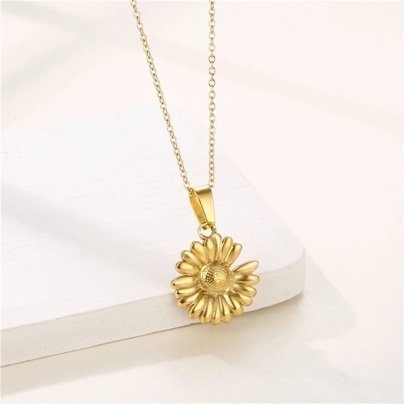 Stainless Steel Titanium Steel 18K Gold Plated Shiny Plating Inlay Rabbit Angel Snake Zircon Pendant Necklace