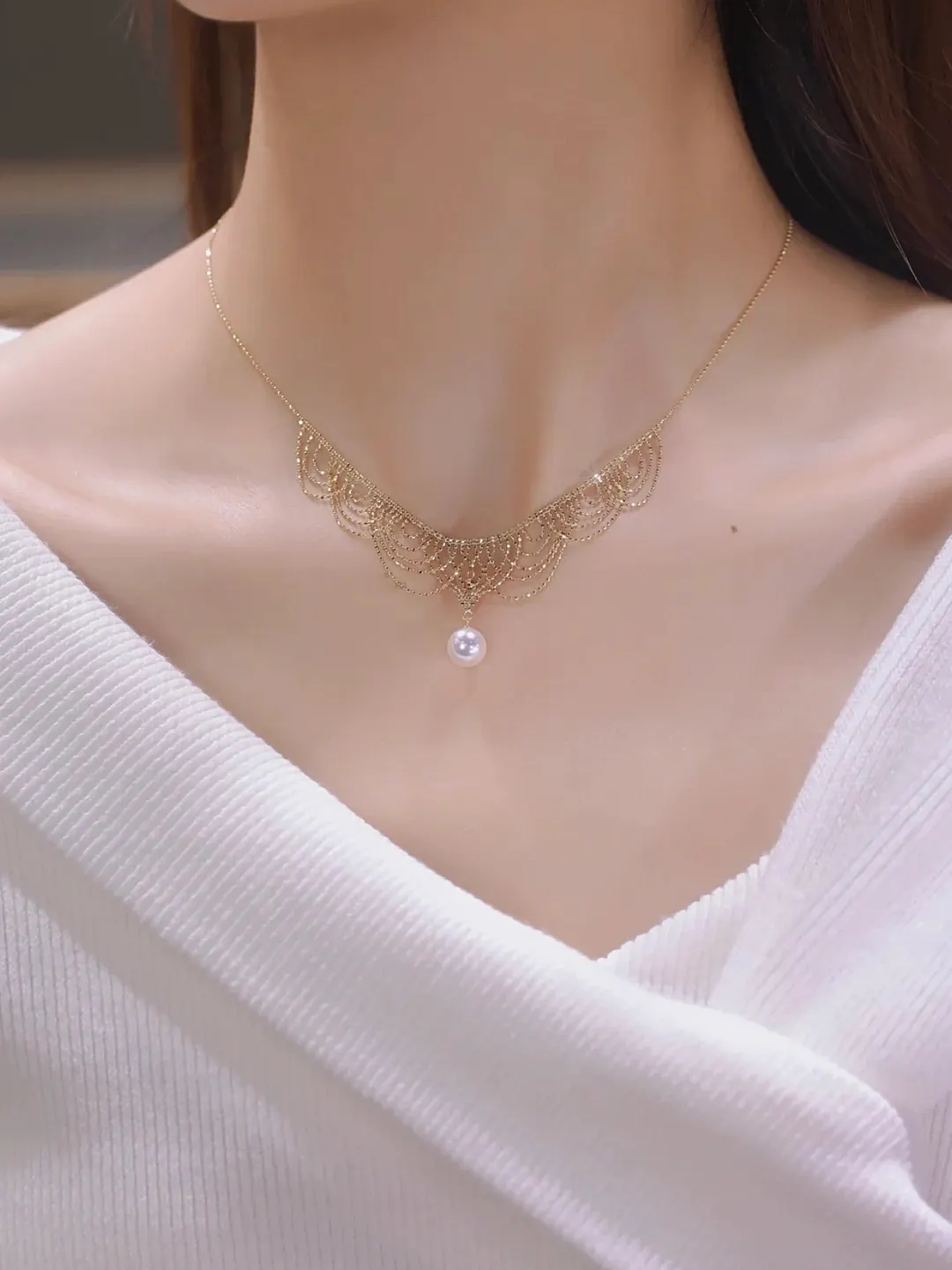 Amelia Chain Necklace in Gold