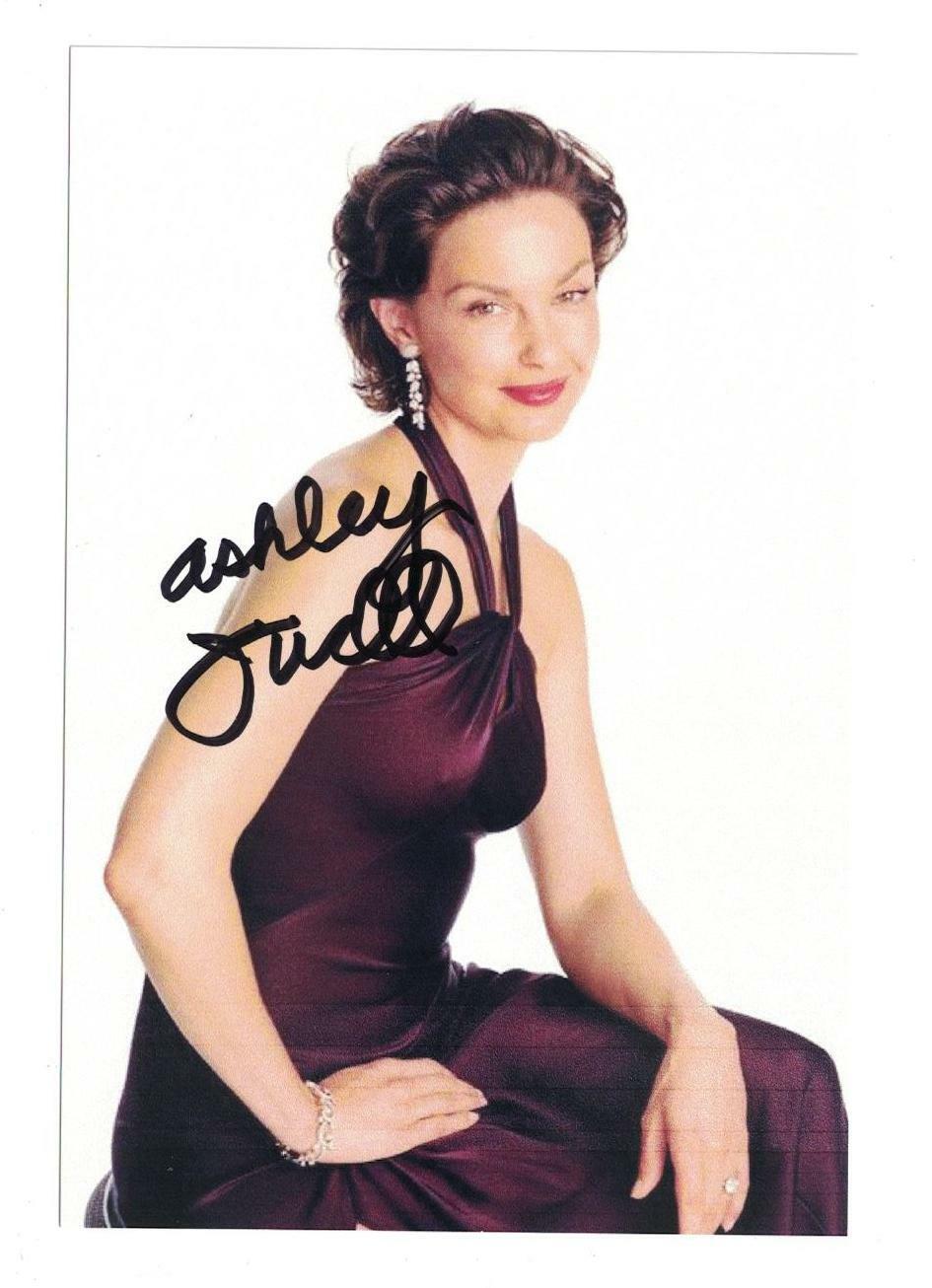 Ashley Judd Signed Autographed 4 x 6 Photo Poster painting Actress Sexy B