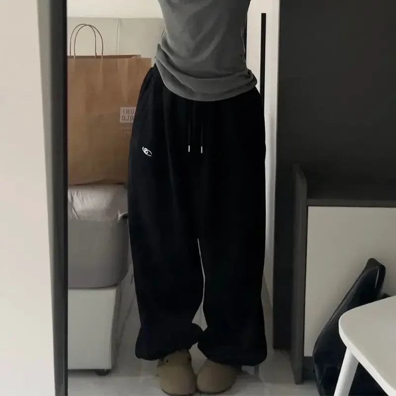 Beyprern Gray Oversized Sweatpants Women Harajuku Korean Fashion Sport Pants Embroidery Y2k Vintage Baggy Trousers Aesthetic