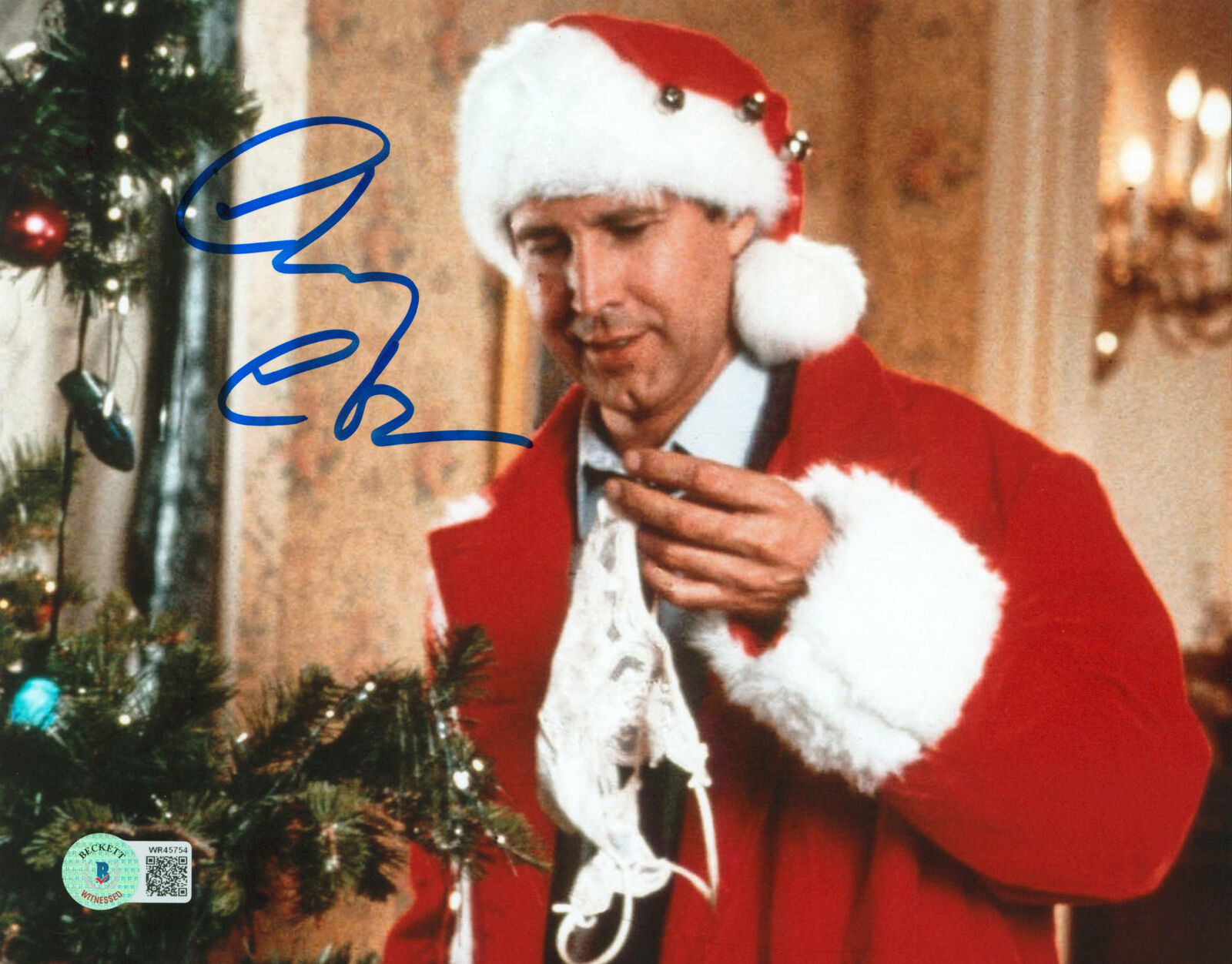 Chevy Chase Christmas Vacation Signed 8x10 Wearing Santa Suit Photo Poster painting BAS Witness