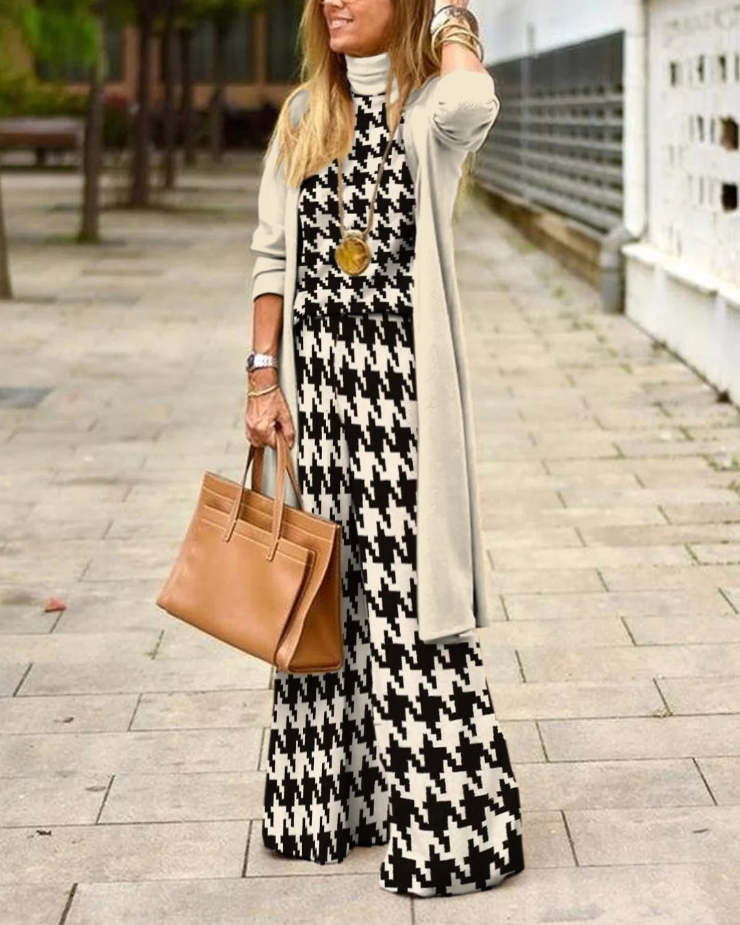Herringbone Sweater Three-Piece Suit 81d3