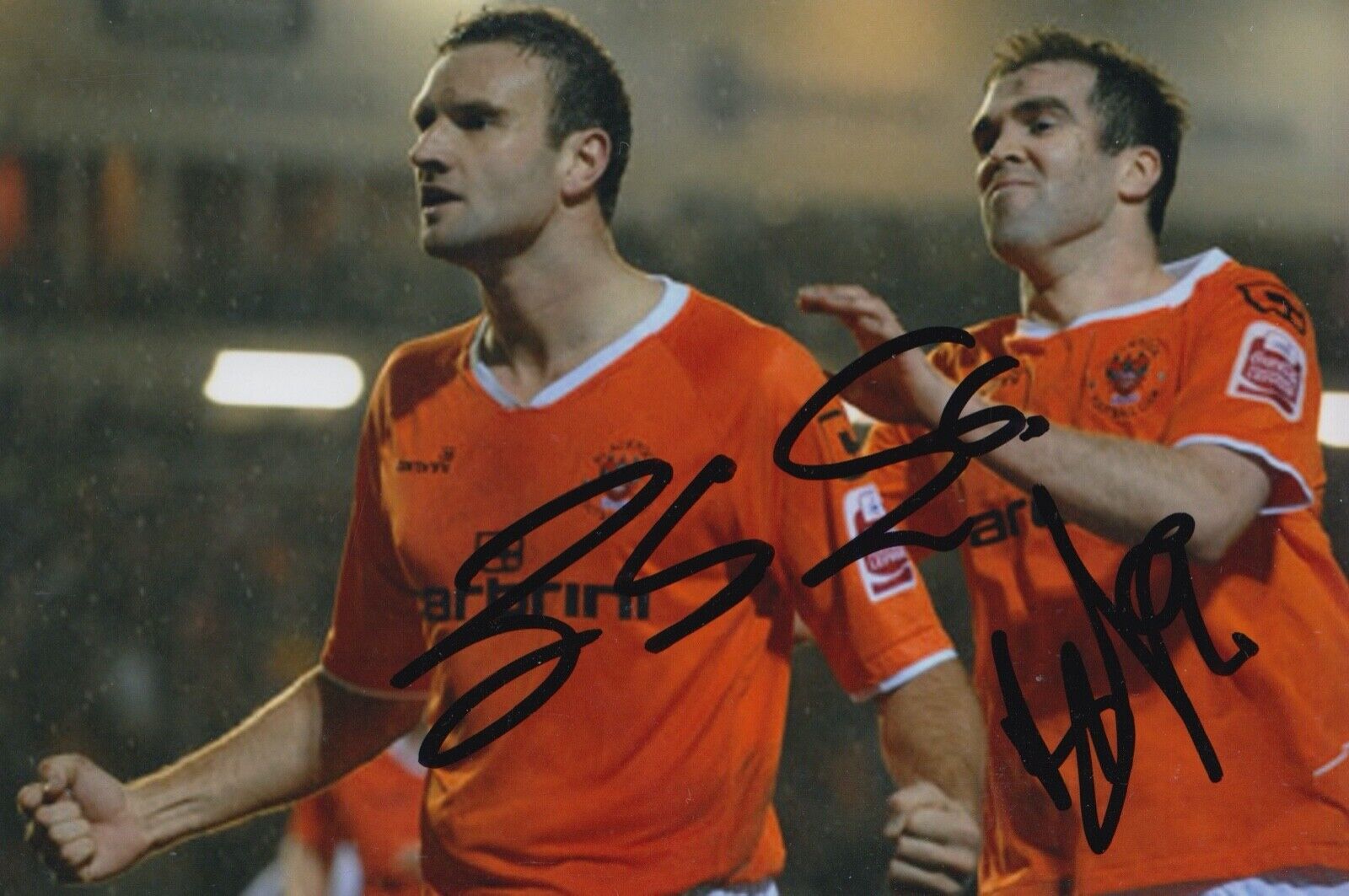 BEN BURGESS, IAN EVATT HAND SIGNED 6X4 Photo Poster painting - FOOTBALL AUTOGRAPH - BLACKPOOL.