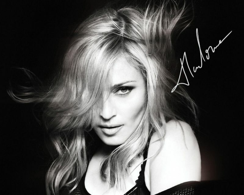 Madonna Autograph Signed Photo Poster painting Print