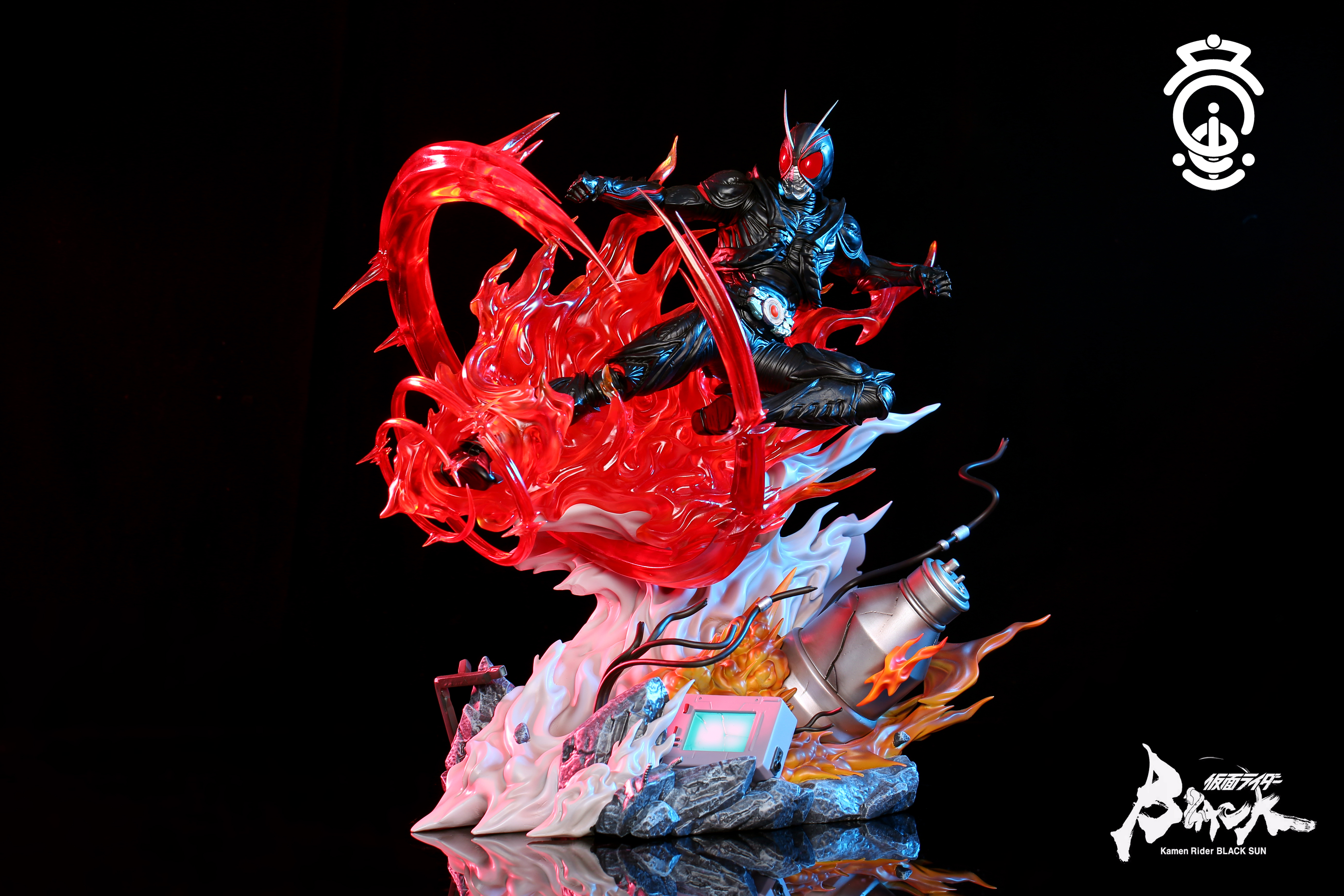 PRE-ORDER  YS Studio - Kamen Rider Series Black Sun 1/12 & 1/6 Statue(GK)-