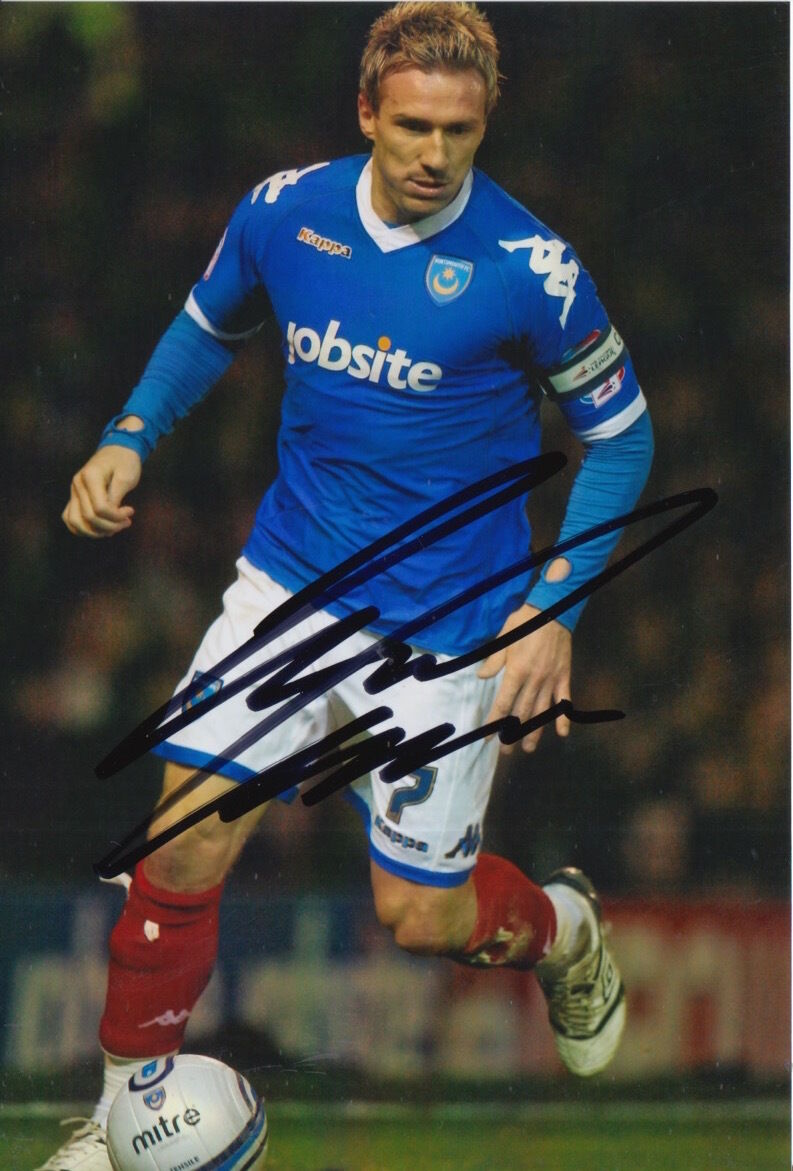 PORTSMOUTH HAND SIGNED LIAM LAWRENCE 6X4 Photo Poster painting 7.