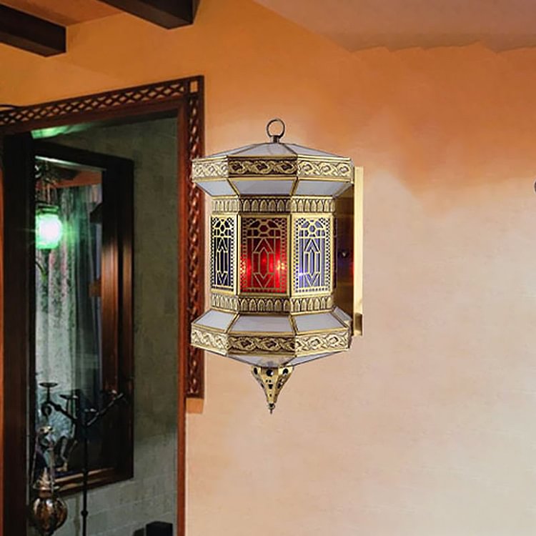 Brass 1-Light Wall Light Fixture Arab Metal Lantern Wall Sconce Lamp with Frosted Glass Shade