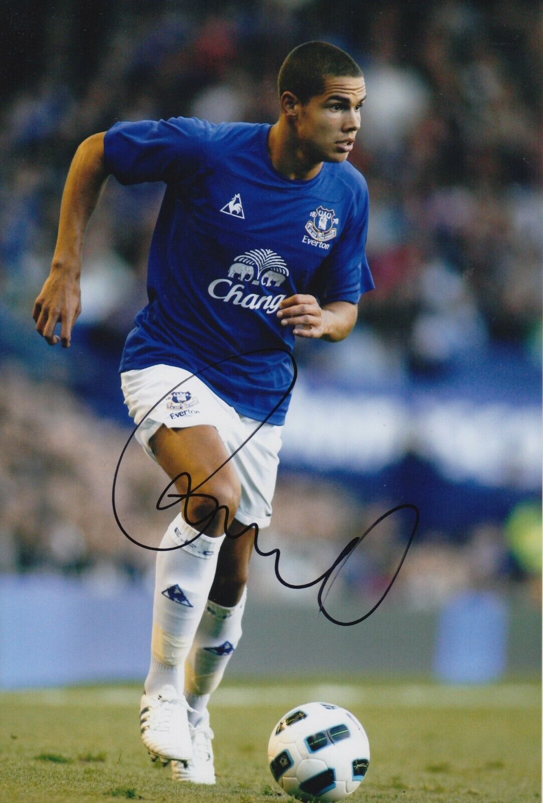 Jack Rodwell Hand Signed 12x8 Photo Poster painting - Everton - Football Autograph 2.