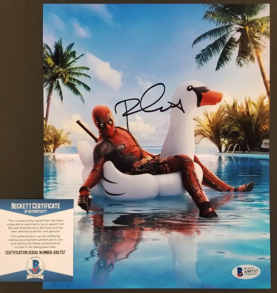 Writer Paul Wernick signed Deadpool 8x10 Photo Poster painting #6 Autograph ~ Beckett BAS COA