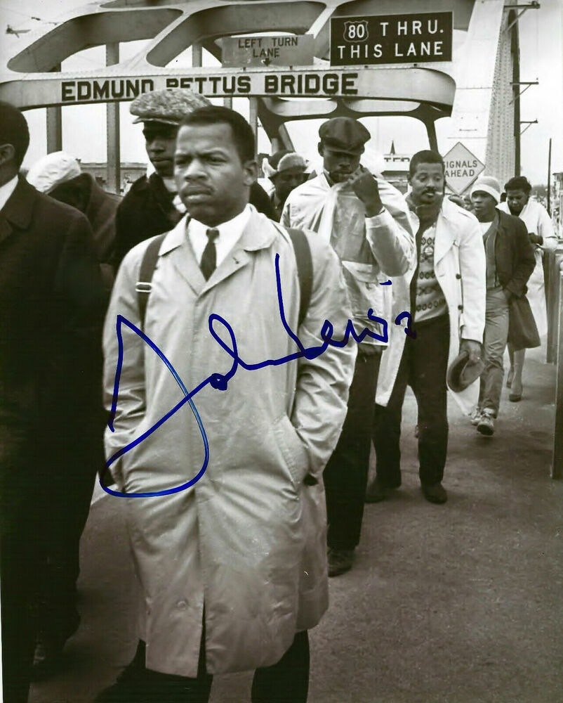 JOHN LEWIS CIVIL RIGHTS LEADER CONGRESSMAN SIGNED 8x10 Photo Poster painting SELMA MLK