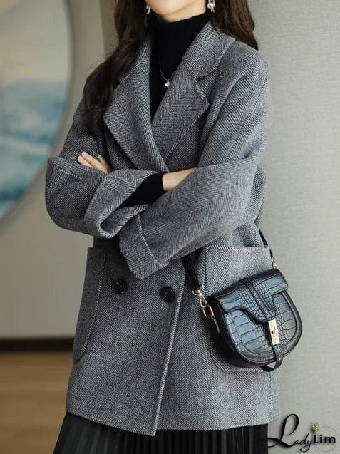 Modern and Versatile winter garment