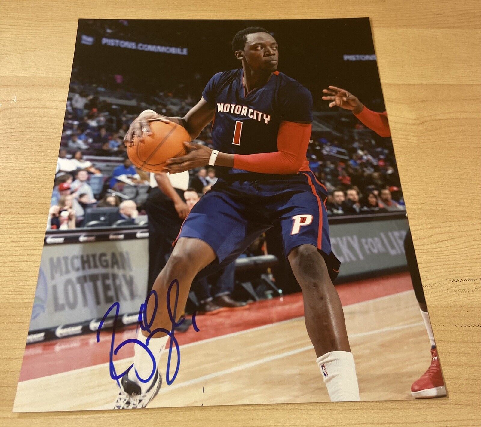 Reggie Jackson Detroit Pistons Clippers Autographed Signed 8X10 Photo Poster painting W/COA