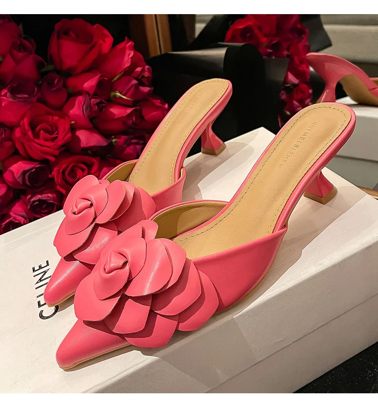 Qengg Bloemen Muilezels Schoenen Vrouw Kitten Hakken Wiggen Slippers Wees Gesloten Teen Sandalen Femme Med-Hoge Hakken Slides