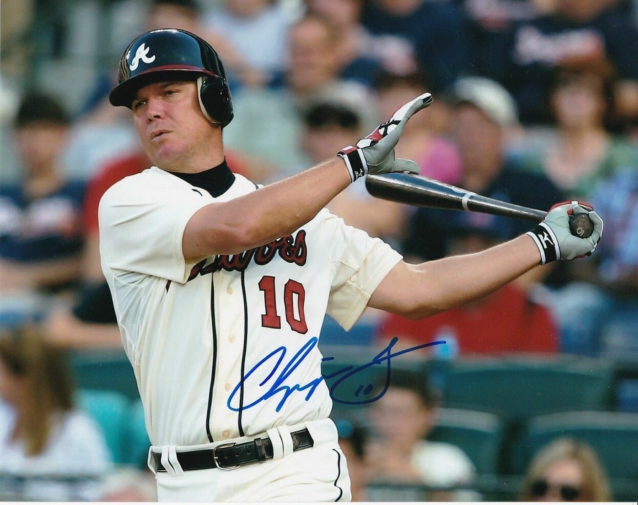 Chipper Jones 8x10 SIGNED Photo Poster painting AUTOGRAPHED ( HOF Braves ) REPRINT