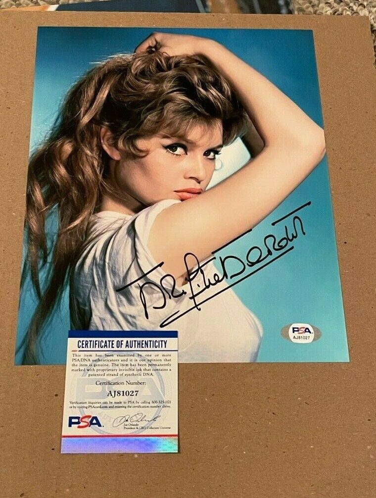 BRIDGETTE BARDOT SIGNED SEXY 8X10 Photo Poster painting PSA/DNA CERTIFIED #3