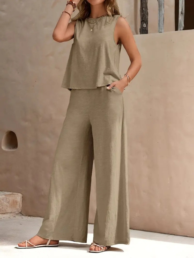 Stylish and Comfortable Dresses for Older Women