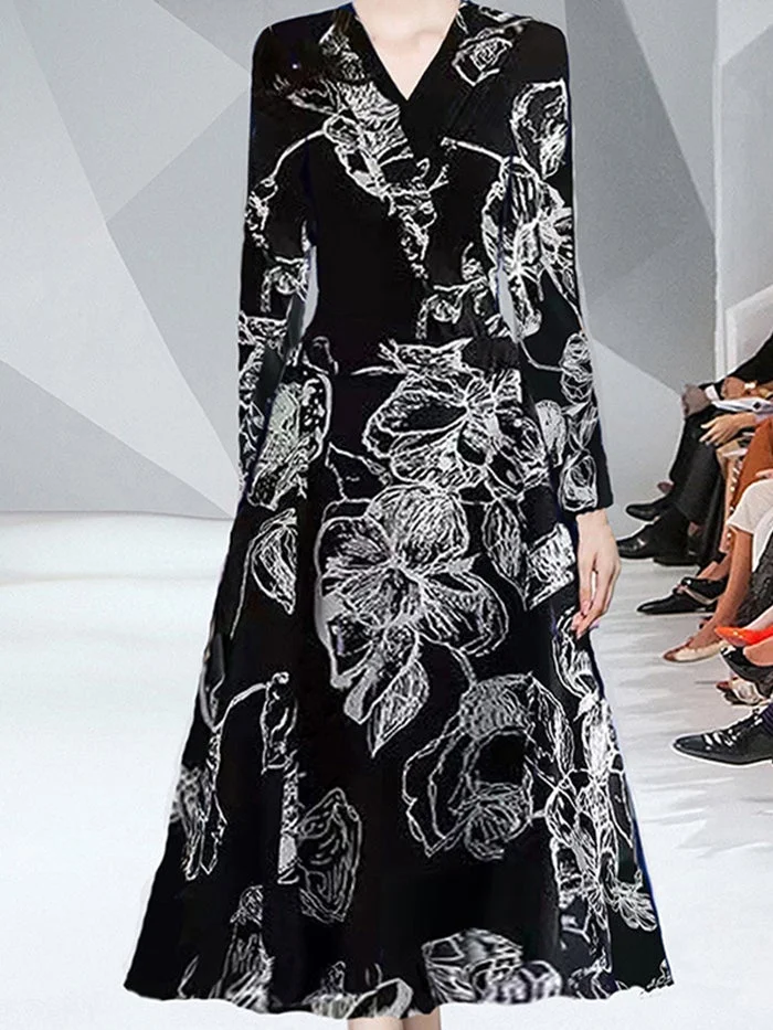 V-neck Black Print Dress