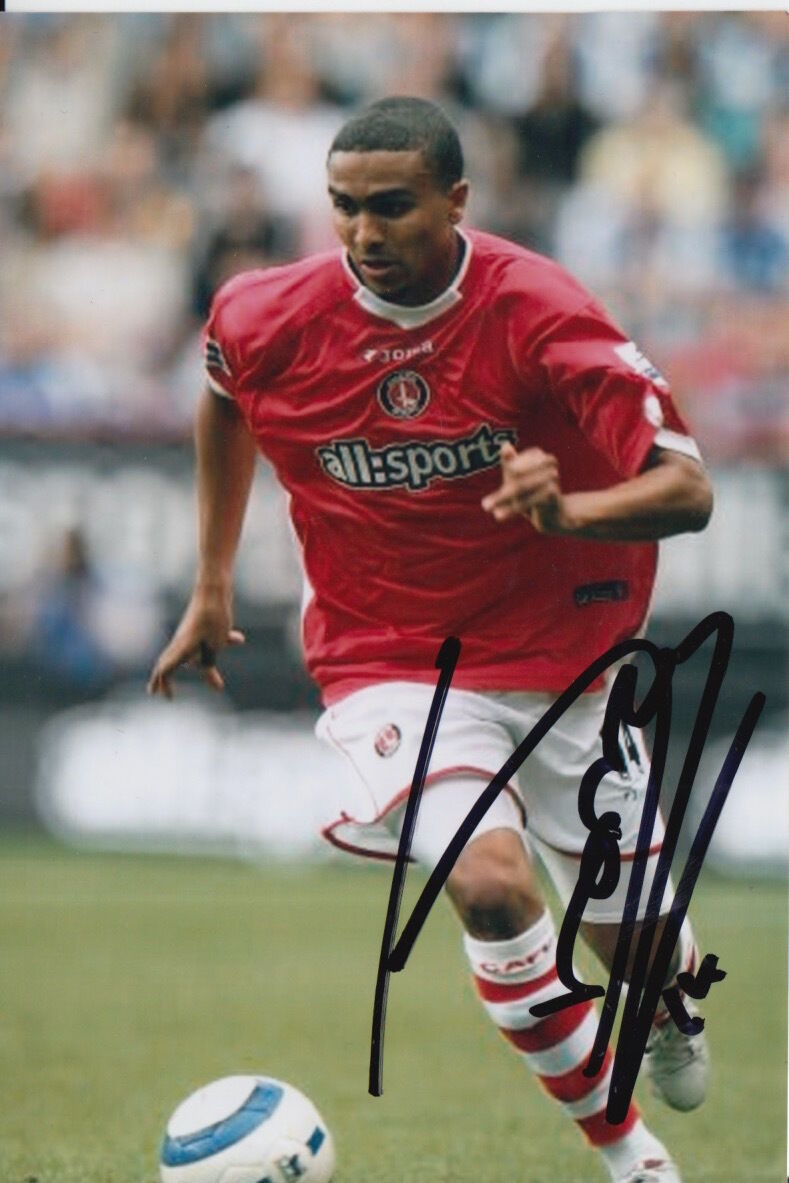 CHARLTON ATHLETIC HAND SIGNED JEROME THOMAS 6X4 Photo Poster painting.