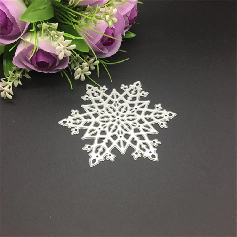 Metal Steel Snowflake Cutting Dies Stencil DIY Scrapbooking Album Card Paper Embossing Craft Decor