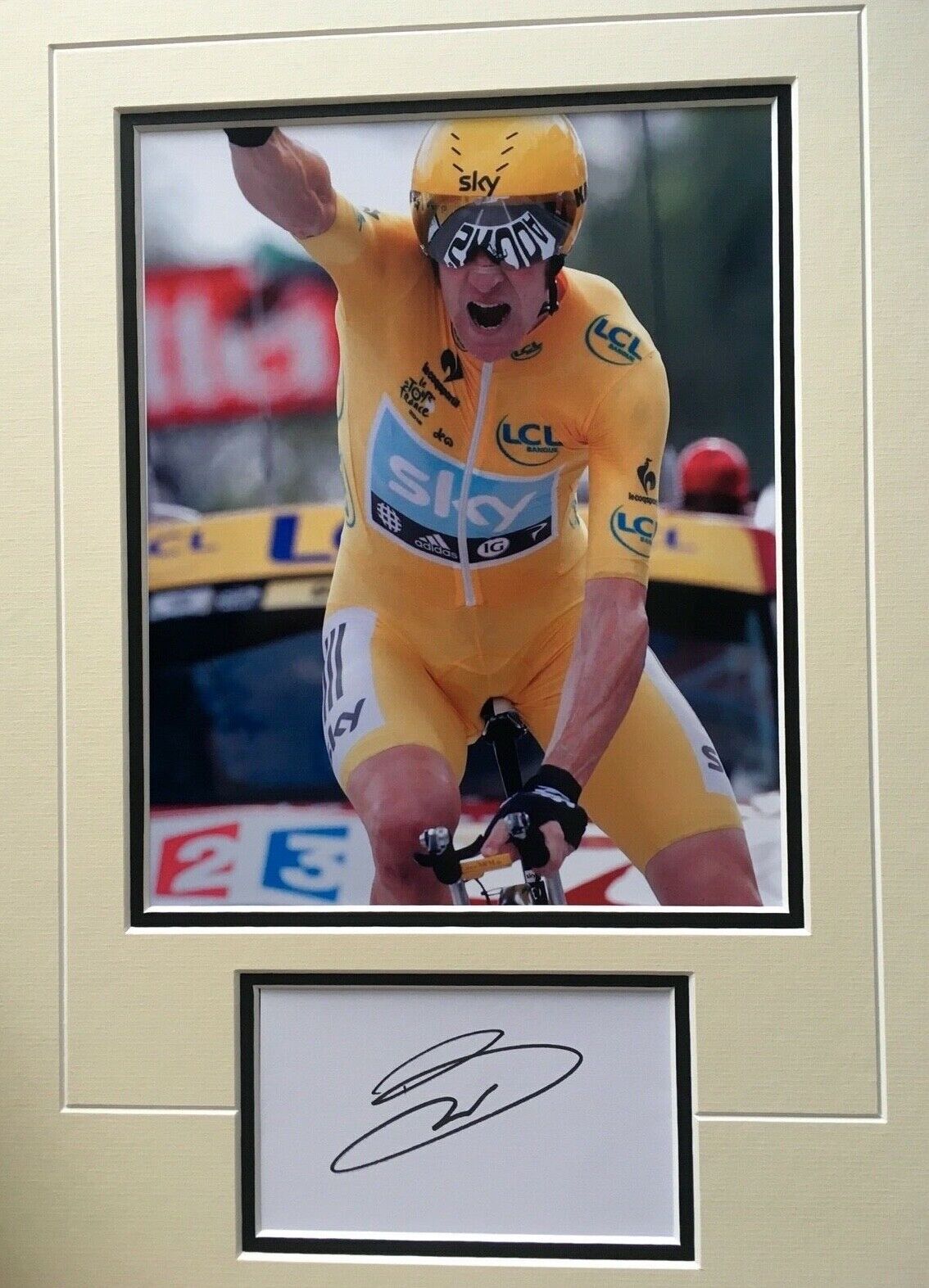 BRADLEY WIGGINS - OLYMPIC & WORLD CHAMPION CYCLIST - SUPERB SIGNED Photo Poster painting DISPLAY