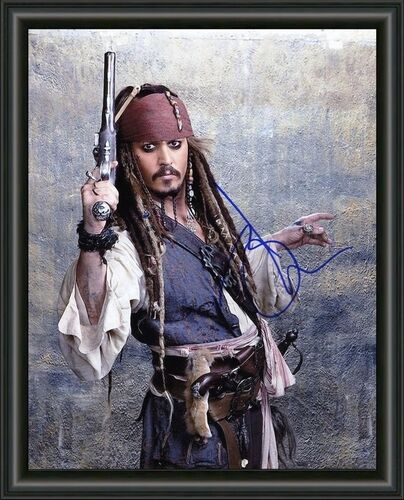 PIRATES OF THE CARIBBEAN JOHNNY DEPP SIGNED - A4 AUTOGRAPHED Photo Poster painting POSTER