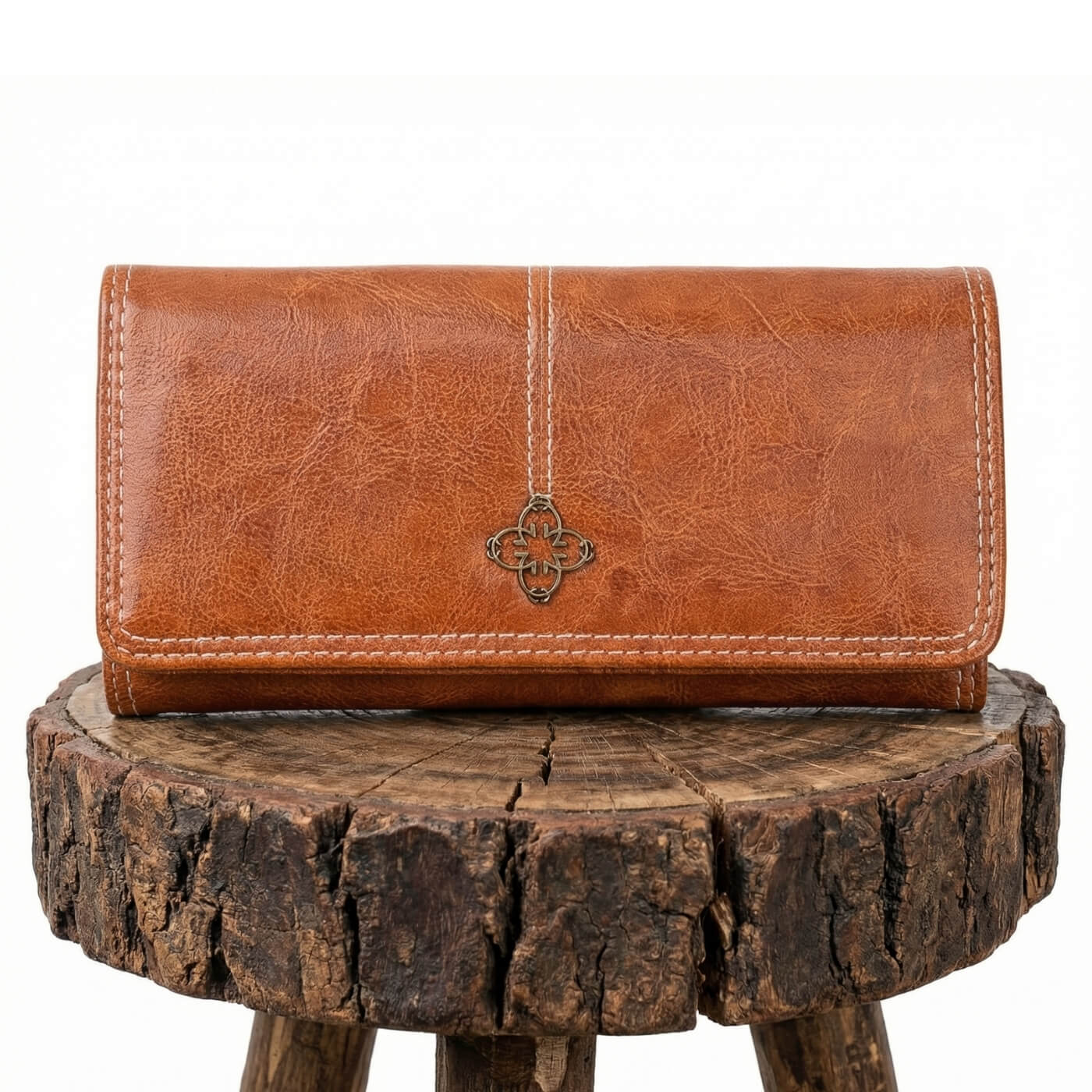 Closing Sale | Giorgia&rsquo;s Fold Essential | Clutch
