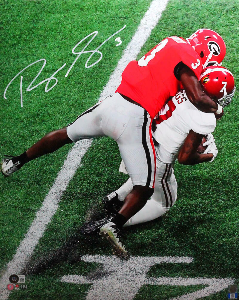 Roquan Smith Autographed GA Bulldogs Tackle Vs Bama 16x20 HM Photo Poster painting-Beckett W*Wte