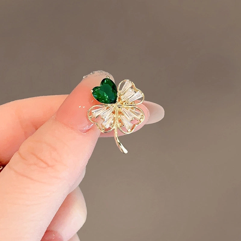 Small Brooch Simple Butterfly Brooch High-end Female Temperament Niche Design Pin New Dragonfly Brooch