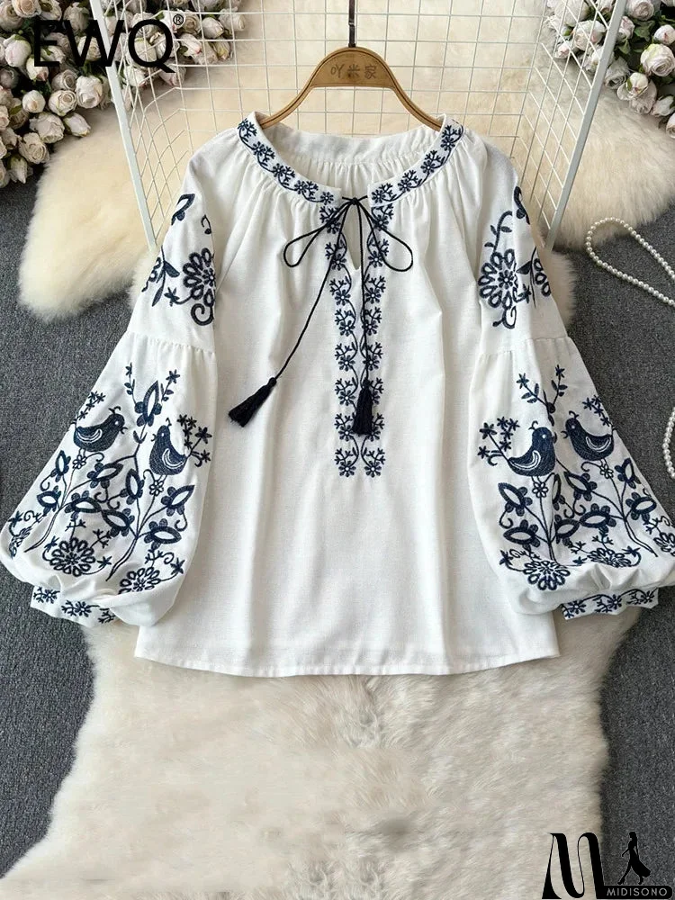 MidiSono - Trendy and Elegant Blouse