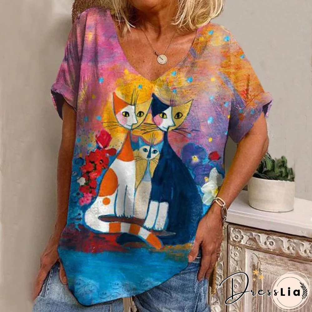 V Neck Black Cat Printed Pink T-Shirt