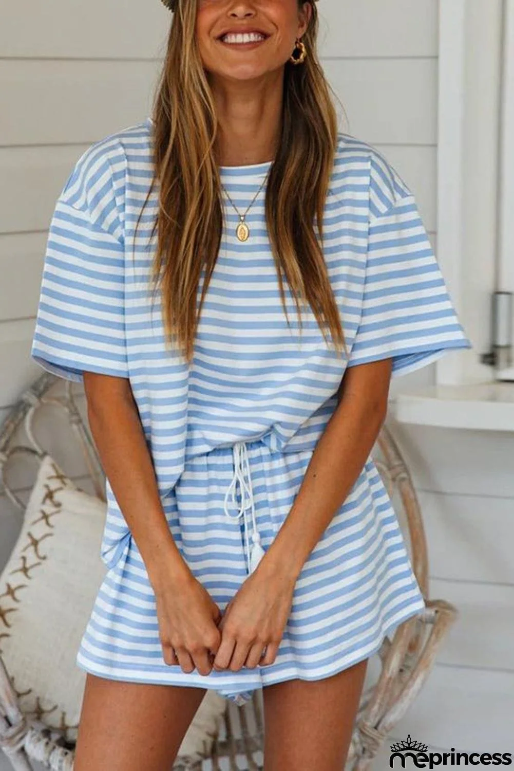 Stripe Print T-shirt and Elastic Waist Shorts Set