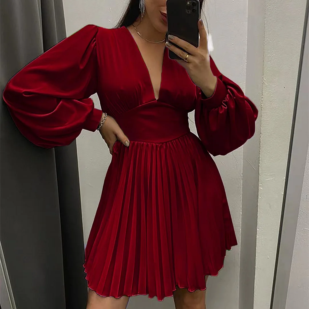 Green Casual Solid Patchwork Fold V Neck Pleated Dresses | EGEMISS