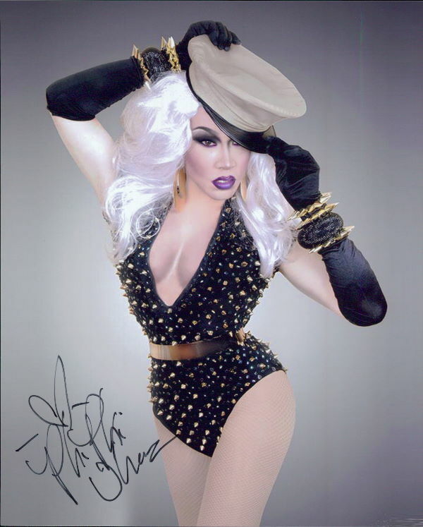 Phi Phi O'Hara (RuPaul's Drag Race) signed 8x10 Photo Poster painting in-person