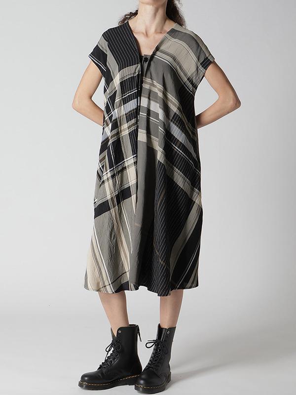 Rayon Wrinkled Plaid French Sleeve Midi Dress