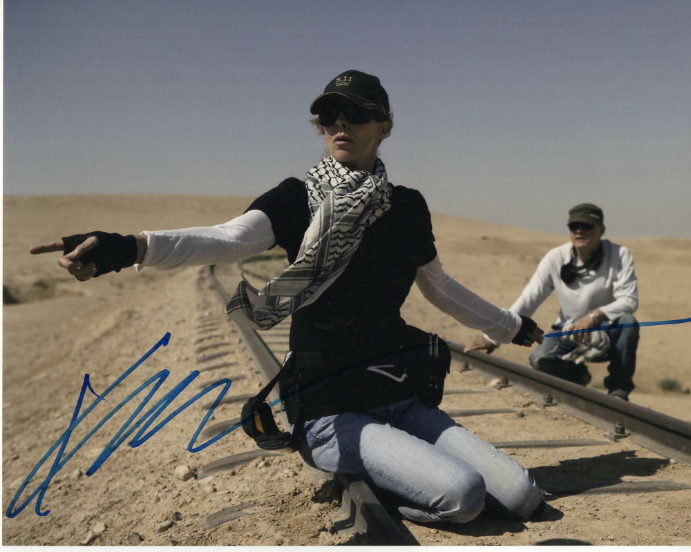 KATHRYN BIGELOW SIGNED AUTOGRAPH 8x10 Photo Poster painting - THE HURT LOCKER, ZERO DARK THIRTY