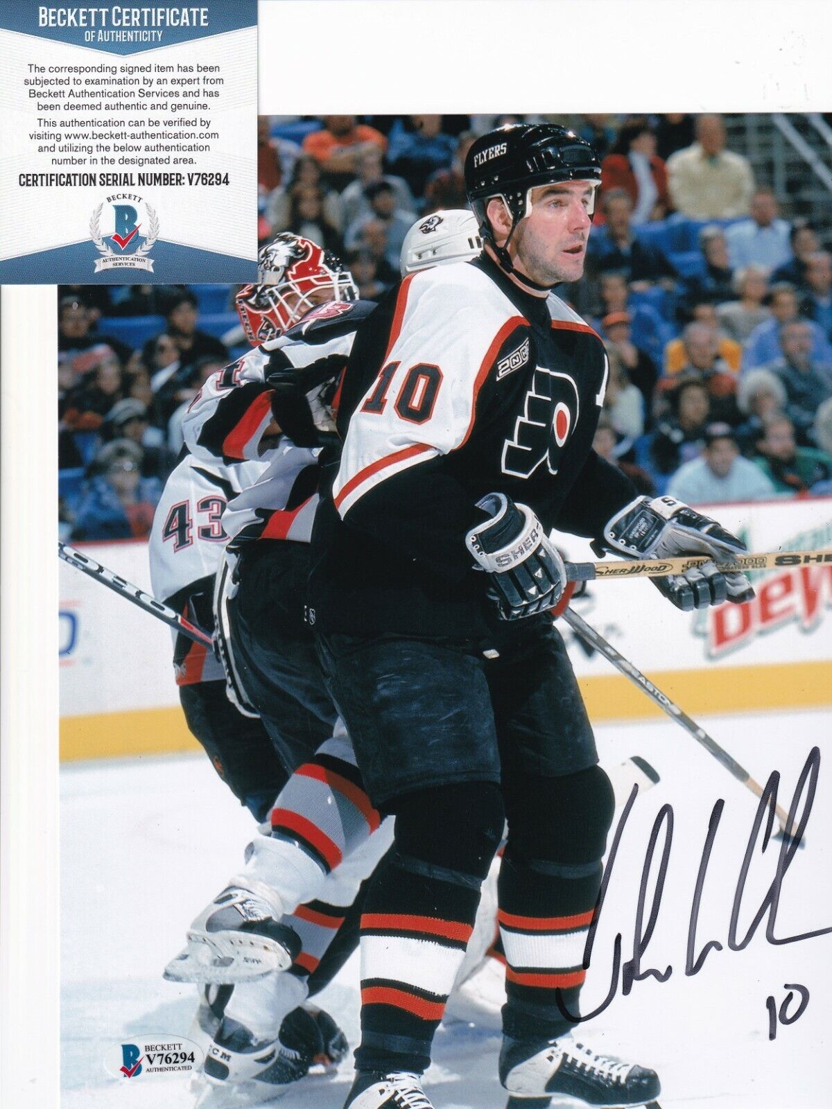 JOHN LECLAIR signed (PHILADELPHIA FLYERS) Hockey 8X10 Photo Poster painting BECKETT BAS V76294