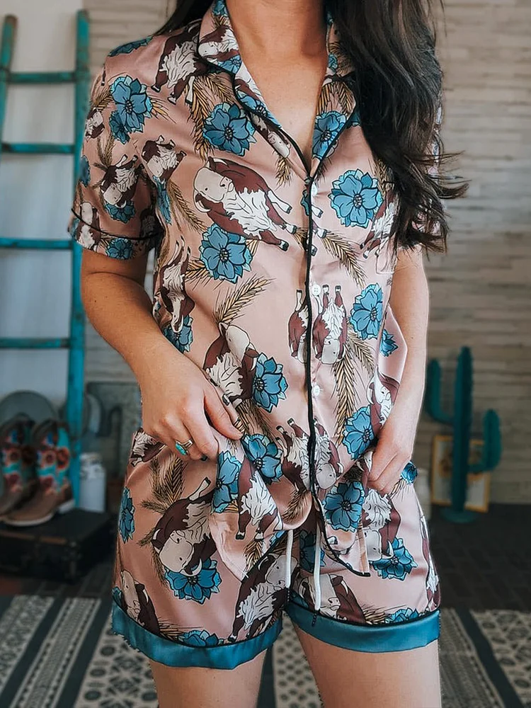 Western Casual Cows & Blue Flowers Print Silk Short Sleeves Pajama Set