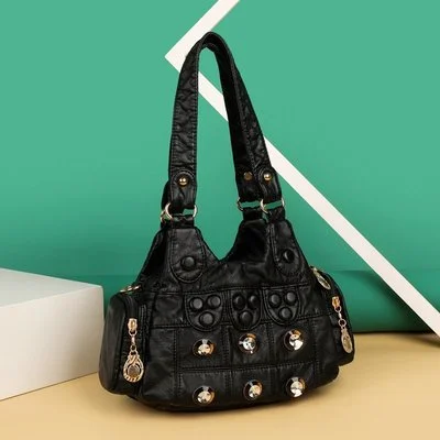 Women's vintage handbags