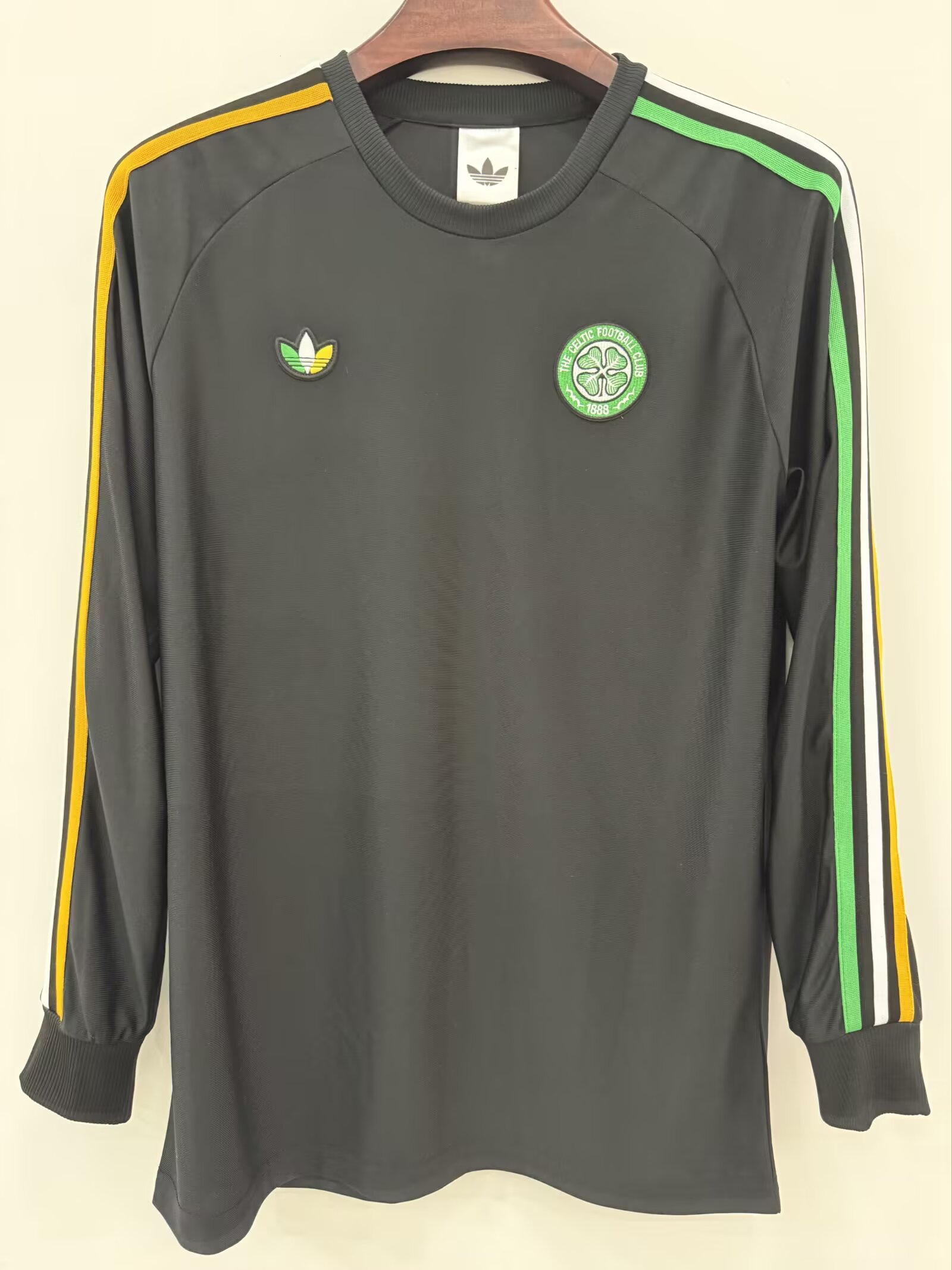 2026 Player Version Celtic Irish Origins Long Sleeve T-Shirt（The player version jersey is a bit tight, please pay attention to the size selection）