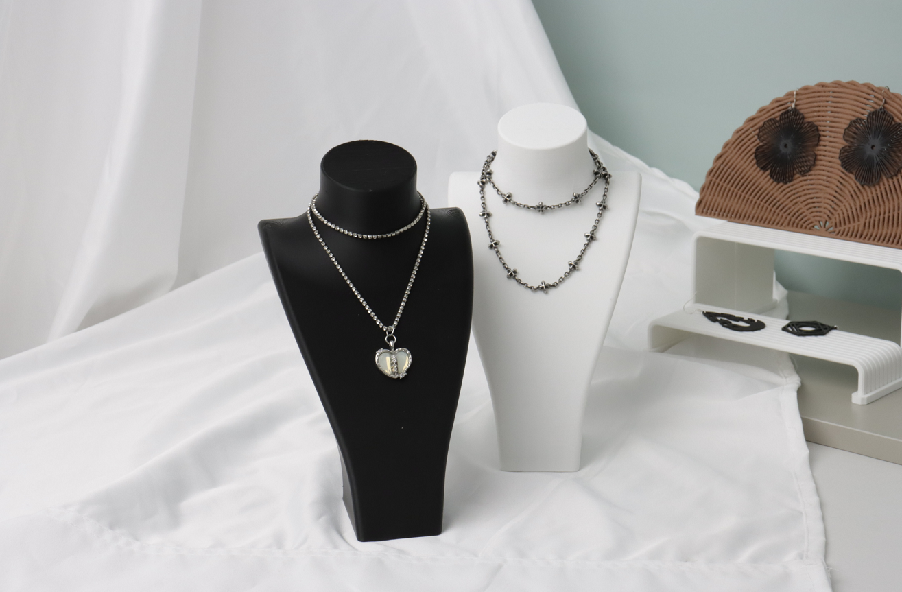 3D打印项链展示架：呈现可定制珠宝选项，彰显3D打印打造独特时尚配饰的多样性