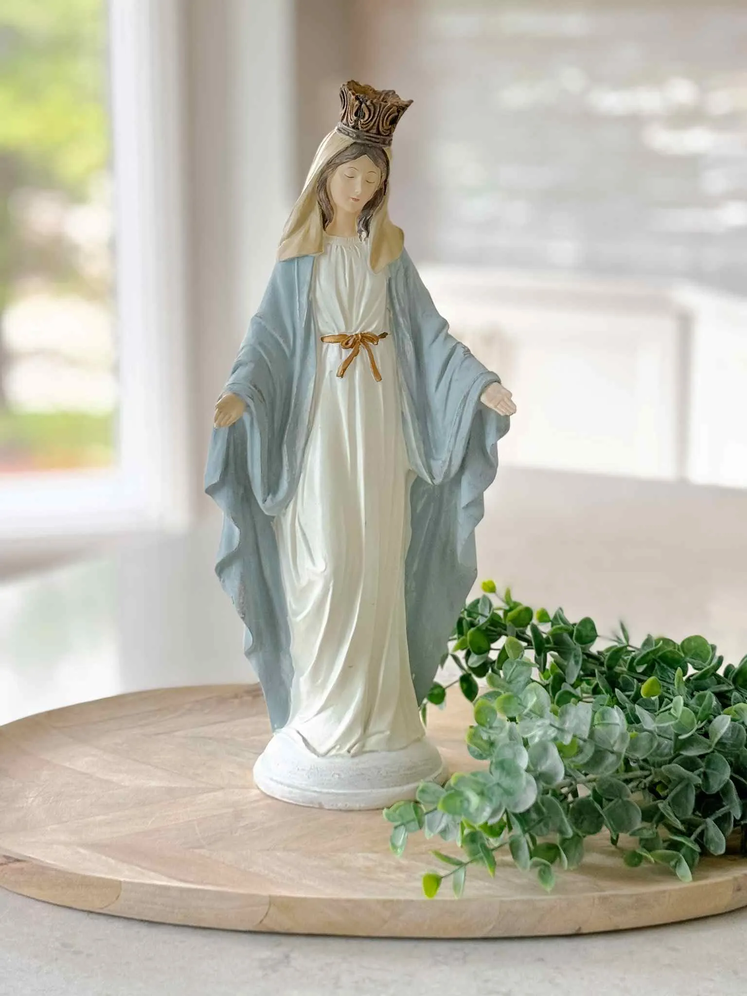 Mary, Mother of the Church Statue