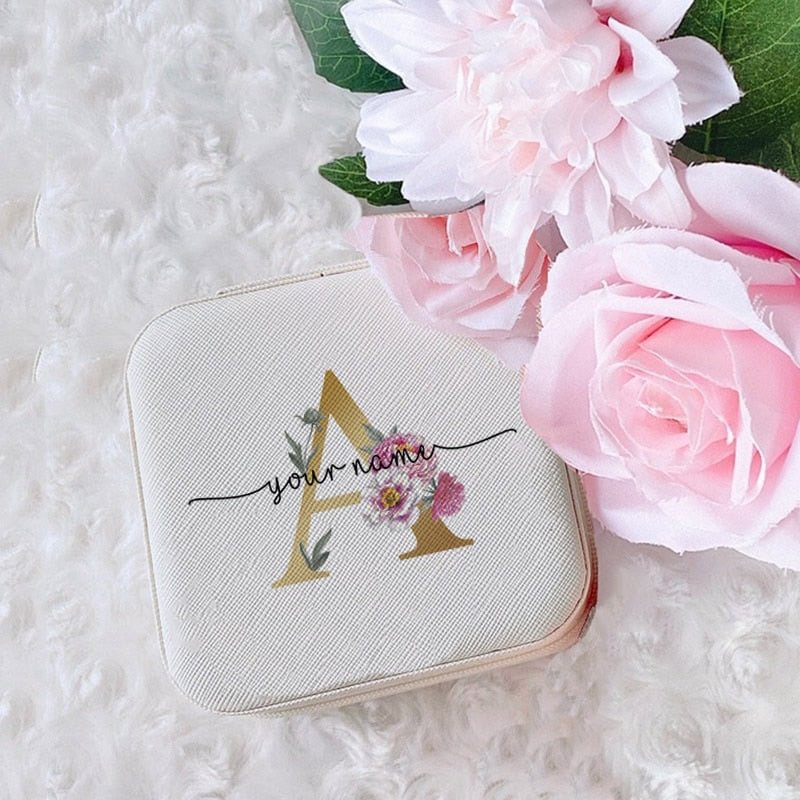 Personalized Jewelry Boxes Bridesmaid Gift Bridesmaid Jewelry Case Maid of Honor Personalized Gifs Women Travel Jewelry Case