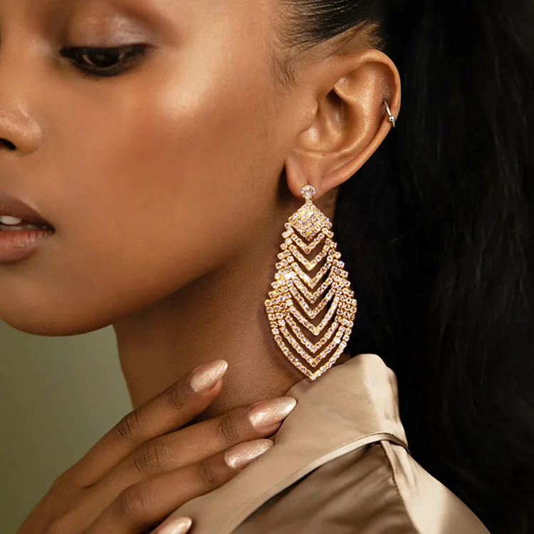 Fashion Glitter Rhinestone Rhombus Leaves Shaped Earrings
