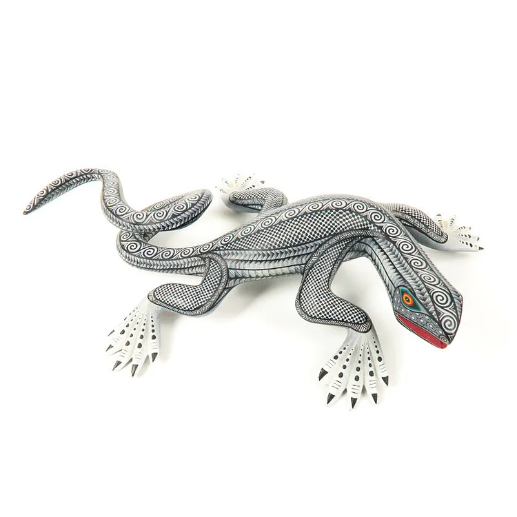 Black & White Iguana - Oaxacan Alebrije Wood Carving - Nestor Melchor