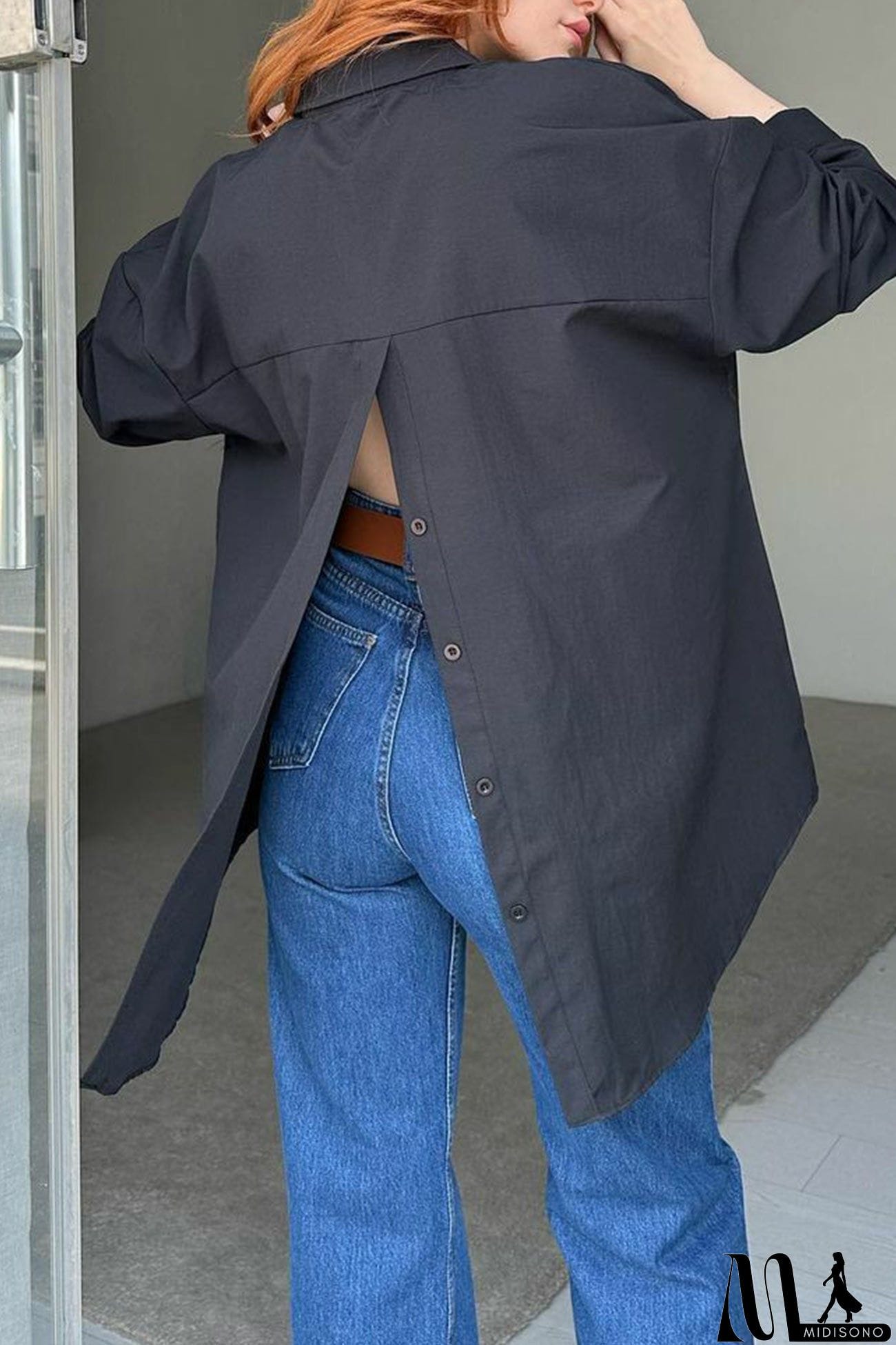 MidiSono - Single-breasted Back Slit Solid Blouse