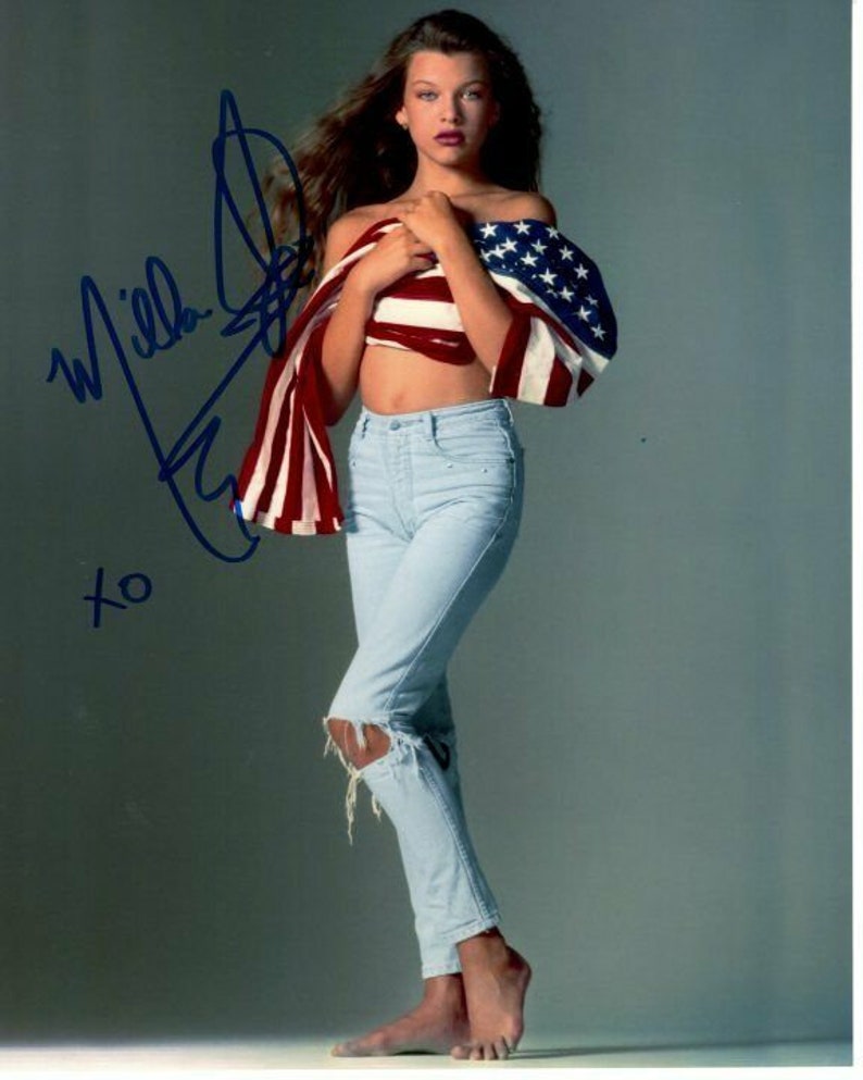 Milla jovovich signed autographed american flag 8x10 Photo Poster painting