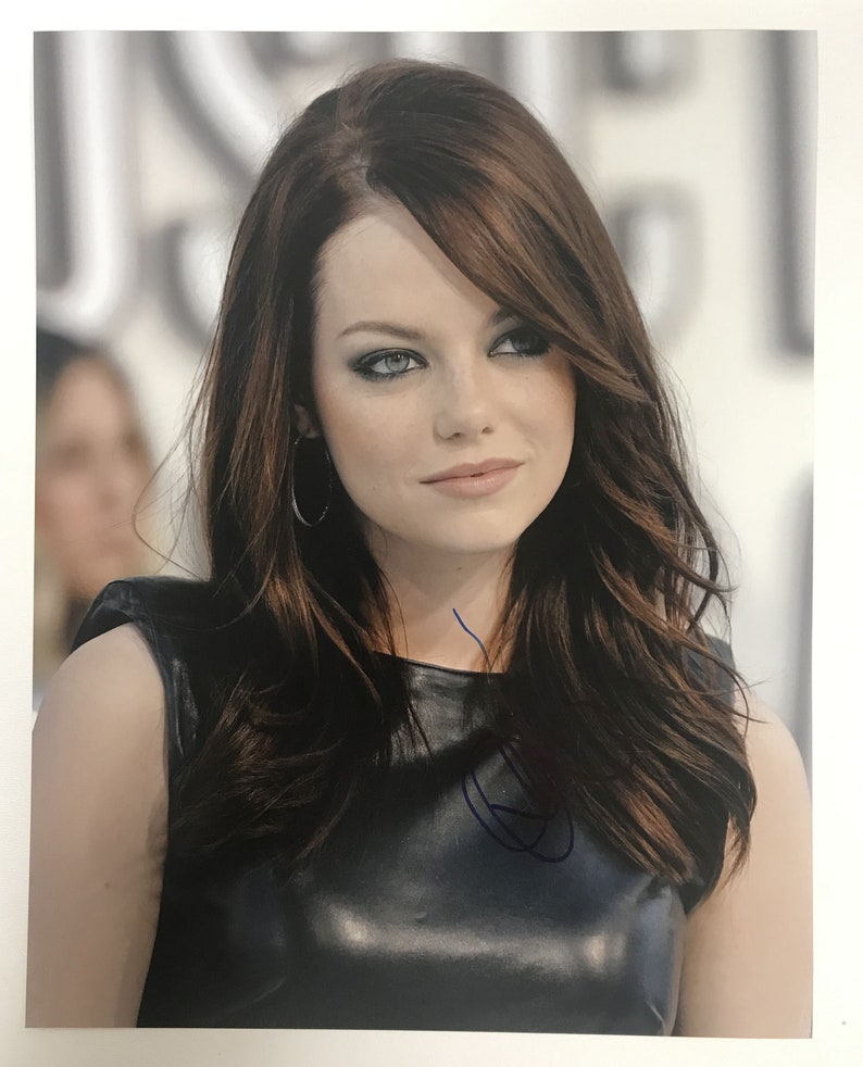 Emma Stone Signed Autographed Glossy 11x14 Photo Poster painting - COA Matching Holograms