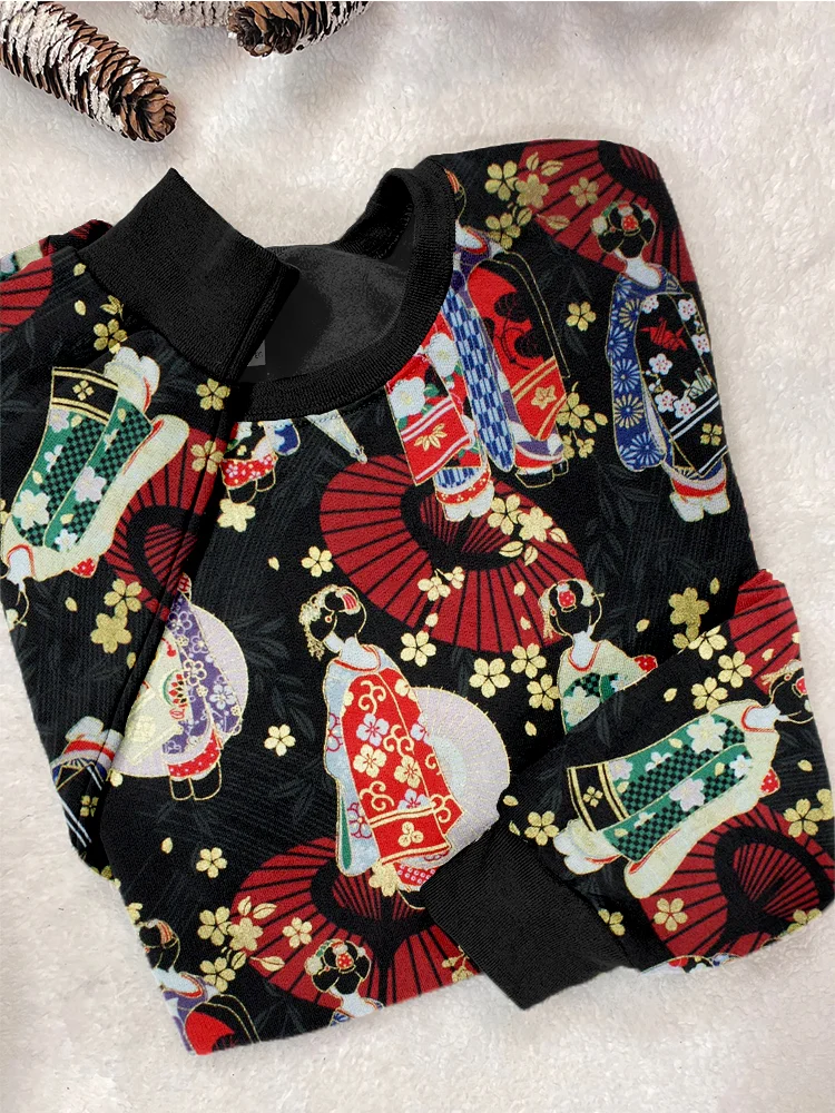 Dancing Japanese Kimono Women Pattern Comfy Sweatshirt