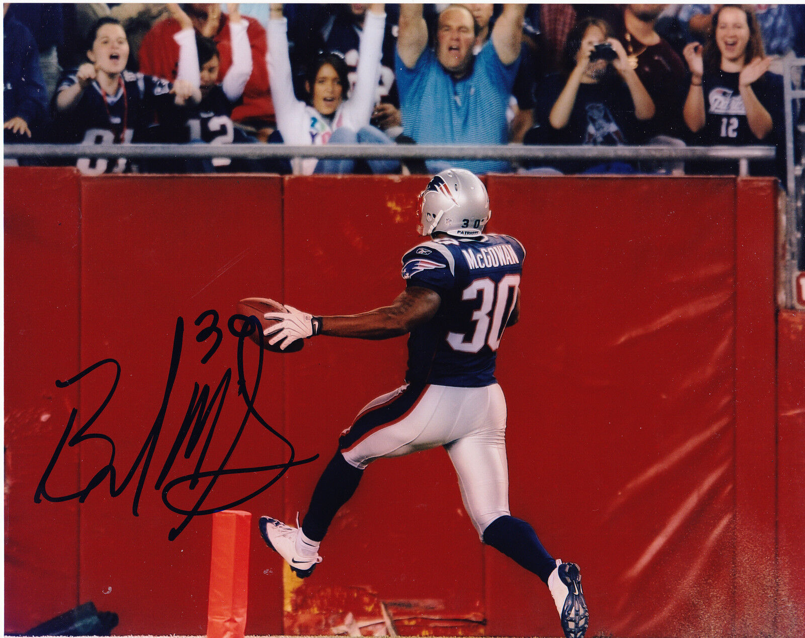 BRANDON MCGOWAN NEW ENGLAND PATRIOTS ACTION SIGNED 8x10