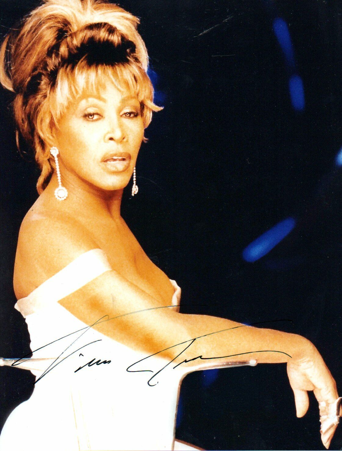 Hand Signed Tina Turner Goldeneye James Bond 10x8 Photo Poster painting Autograph Sticker Coa